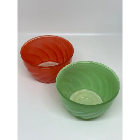 VTG Swirl Glass Snack Bowl 2.75"x4.25" Set of 2 Kitchenware Red Green MCM - Picture 1 of 10